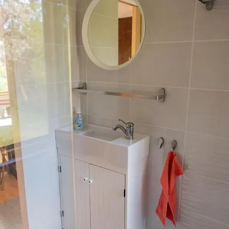 Rustic&green For 6 People Free Airconditioner Free Coffee Free Parking Holiday home